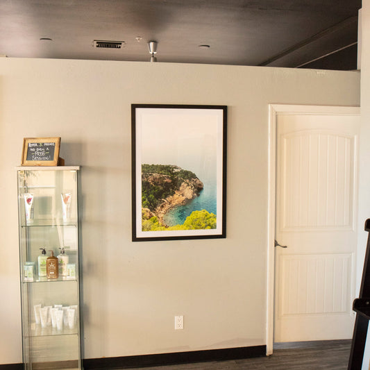 Lobby Decor: Create Welcoming Vibes With Fine Photography